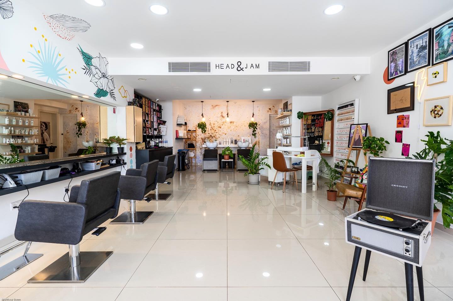 Head & Jam hair salon