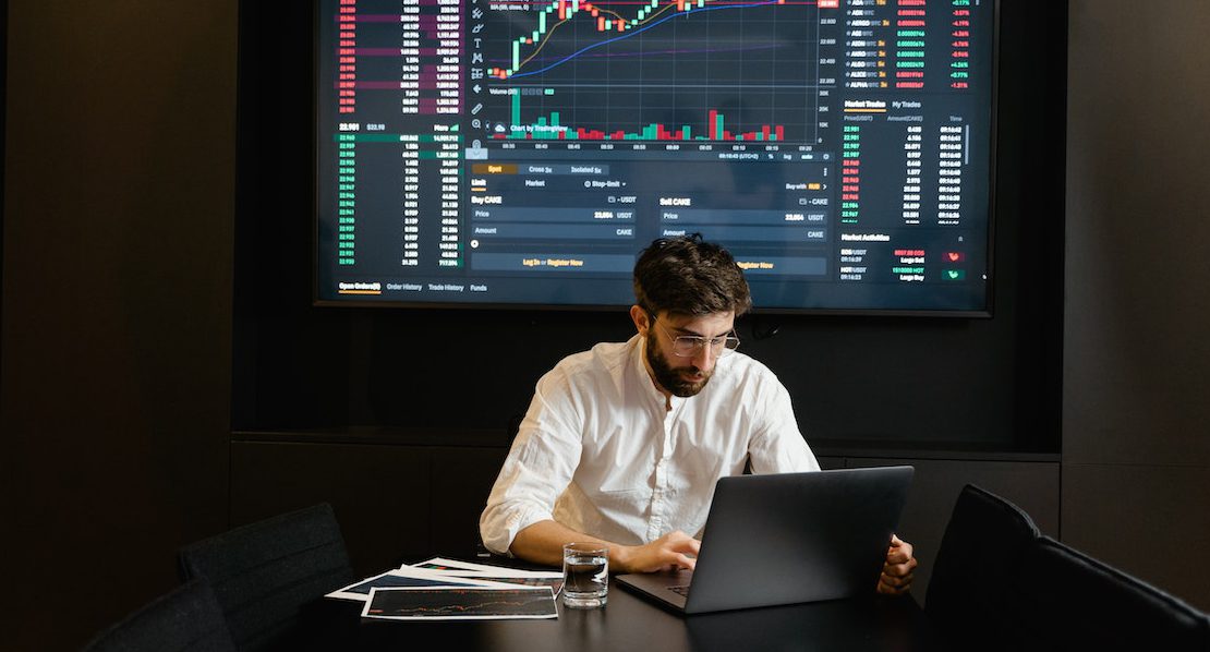 invest speculation markets chart